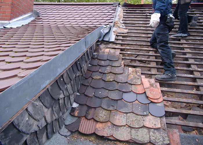 Couvreur & Co, entreprise de couverture à Issy-les-Moulineaux (92130) dans les Hauts-de-Seine (92)